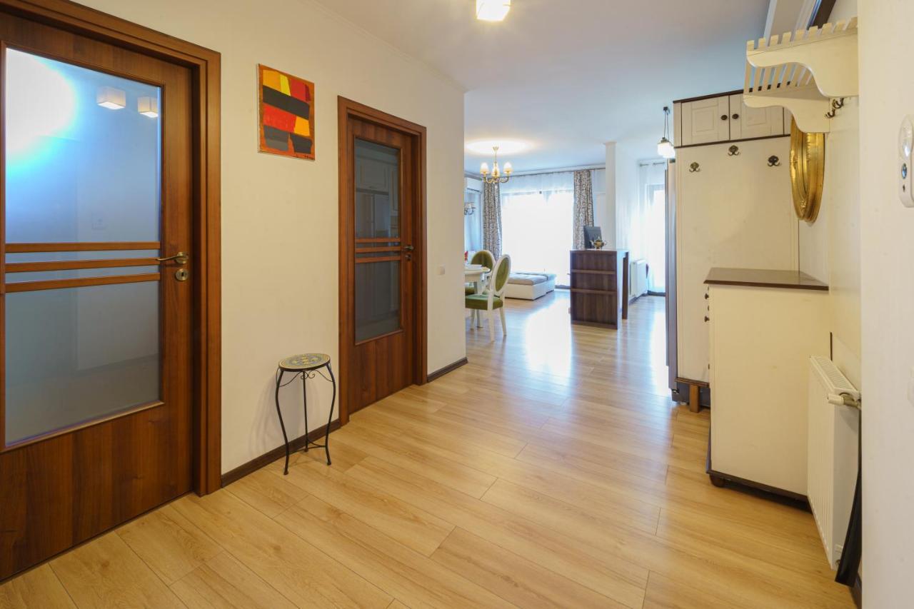 5* Mansion In City Center Cluj-Napoca Exterior photo