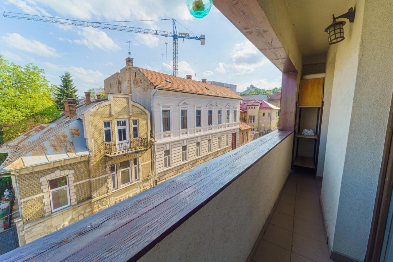 5* Mansion In City Center Cluj-Napoca Exterior photo